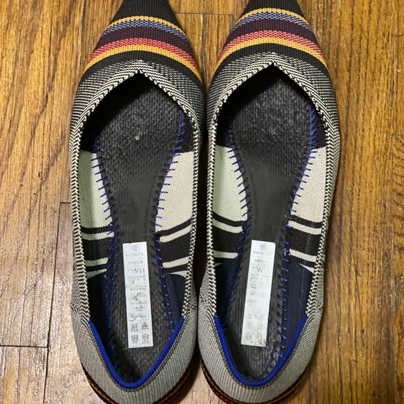 Rothy’s VIB Inverse Stripe Points - Picture 7 of 9